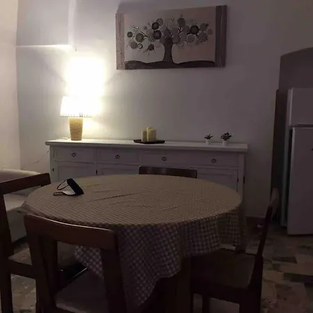 Lägenhet Alloggio Incantevole Storico